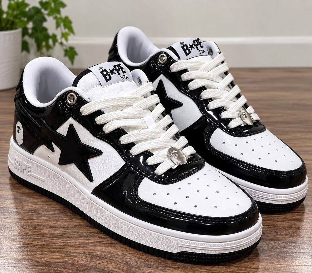 Bathing Ape Shoes Black and White Size 9.5 Men's Sneakers Bapesta Bape